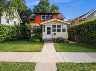 1294 Laurel Ave, Saint Paul, MN 55104