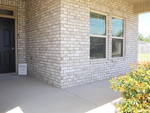 4th image of 14783 London Ln