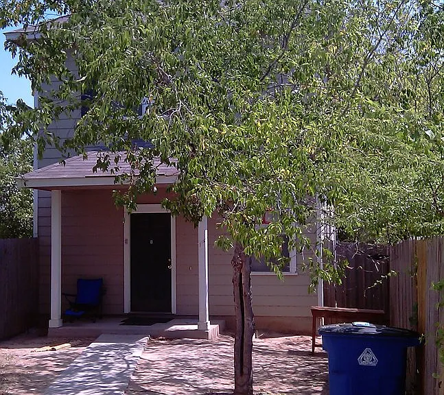 6116 Atwood St #A-B — Photo 2