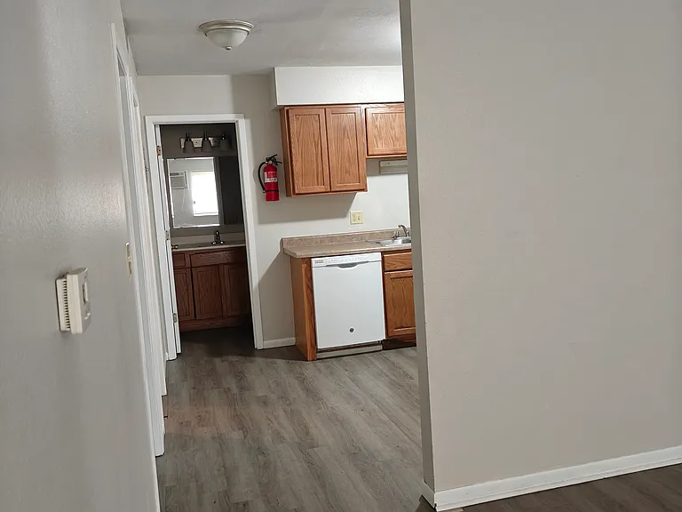 2437 Petsel Pl — Photo 4
