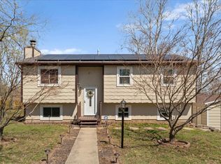 10 Damask Ct, Belleville, IL 62220