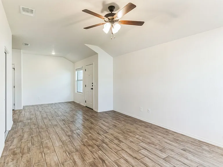2416 Alterman Dr #A — Photo 3