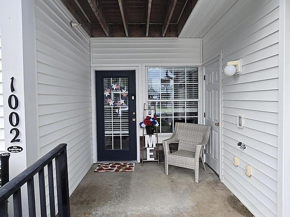 2nd image of 575 OAKLEAF PLANTATION Parkway #1002