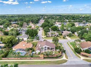 1688 Bear Crossing Cir, Apopka, FL 32703