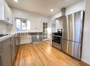 2375 S Lincoln St, Denver, CO 80210