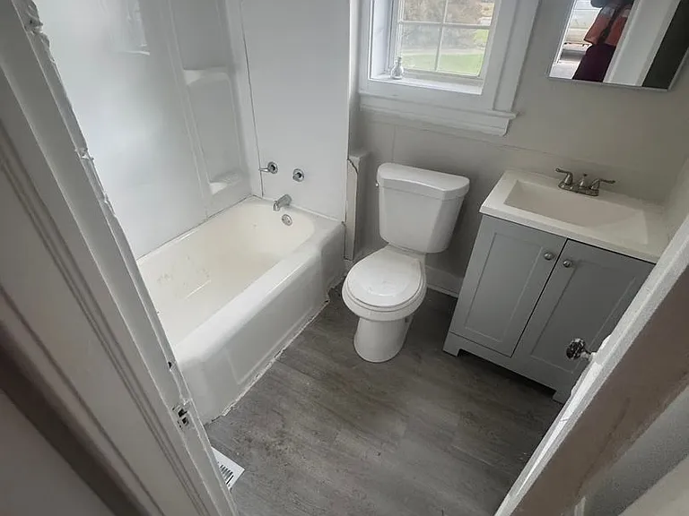 1421 Long Ave — Photo 8