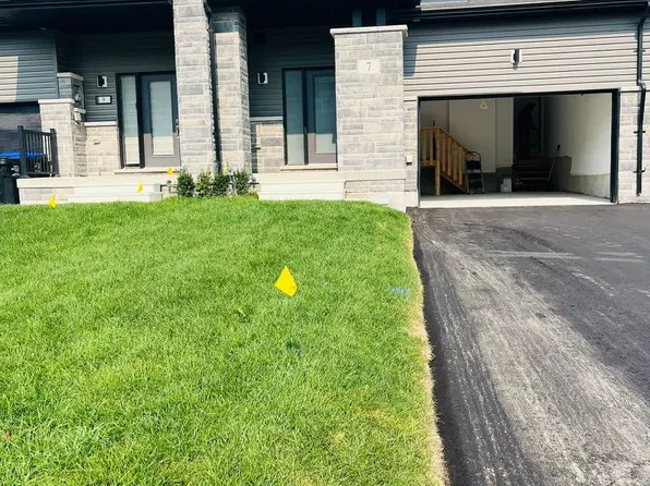 7 Federica Cres, Wasaga Beach, ON L9Z 0N5