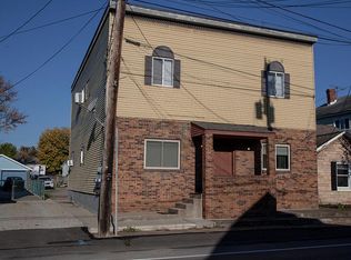 569 Pike St APT A, Meadow Lands, PA