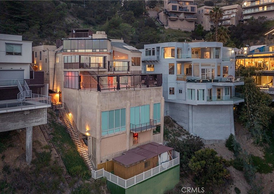 a0379e984d855d70a07cf94ac40631