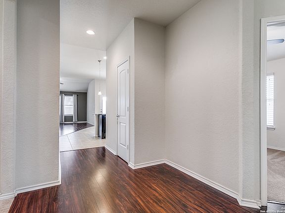 4th image of 3404 WOODLAWN FARMS