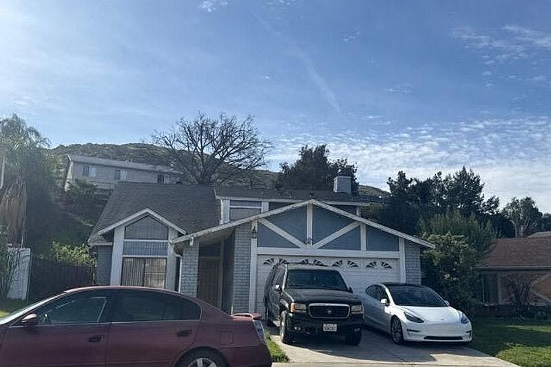 2nd image of 14571 Long View Dr