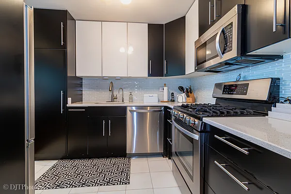 Sold by Douglas Elliman | media 8
