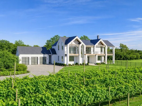 19620 Soundview Ave, Southold, NY 11971