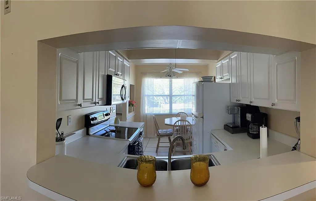 185 Grand Oaks Way — Photo 2