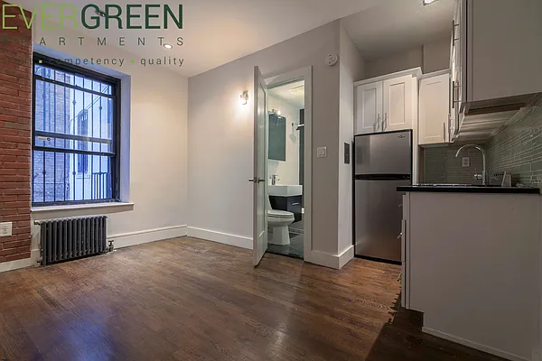 Rented by Evergreen Apartments BK | media 21