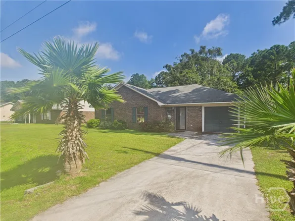 151 Hunters Branch Drive, Allenhurst, GA 31301
