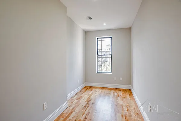 Rented by Ideal Properties Group | media 6