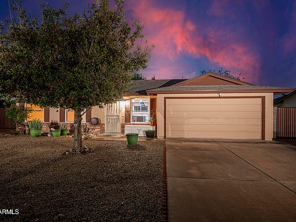3rd image of 8009 W MESCAL Street