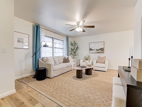 5th image of 6104 Kingston Rd