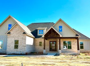 180 Talton Rd, Kathleen, GA 31047