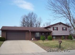 29 Steelecrest Ln, Granite City, IL