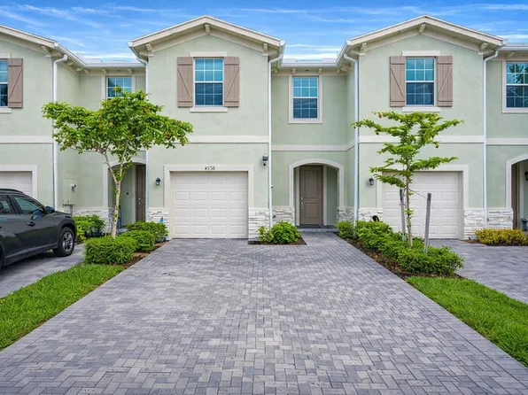 4370 Pond Lily Ln, Lake Worth, FL