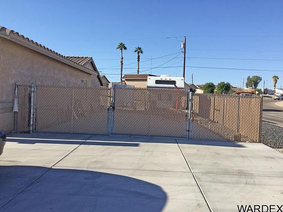 2nd image of 3399 Chemehuevi Blvd