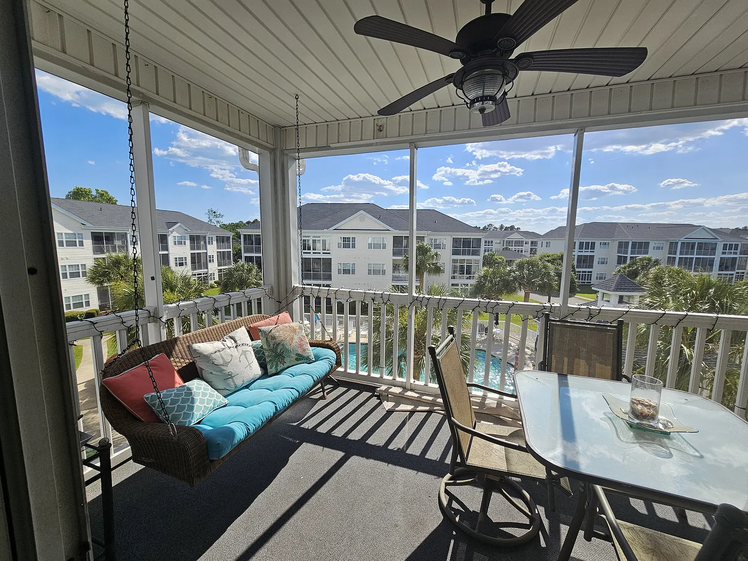 2 bed, 1235 sqft, $1,570 — Photo 2