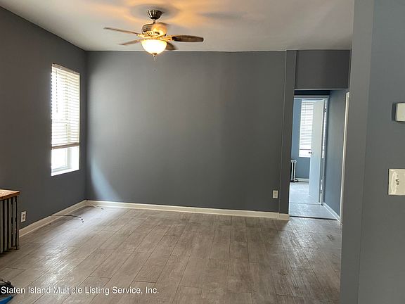5th image of 143 Pine Pl