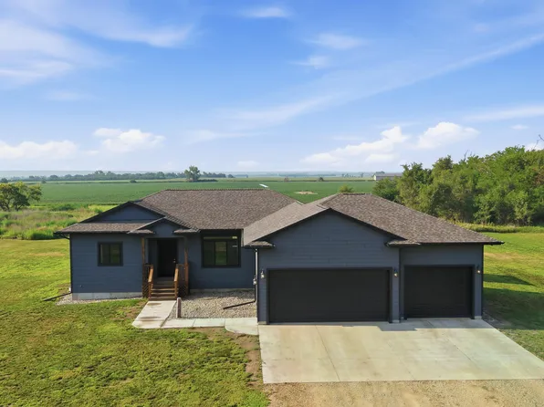 30552 417th Ave, Tyndall, SD 57066