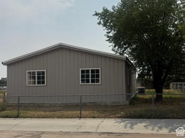 446 W 500 S #24, Wellington, UT 84542