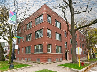 3557 N Hamilton Ave #1, Chicago, IL, 60618