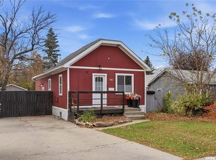 341 V AVENUE S, Saskatoon, SK S7M 3E4
