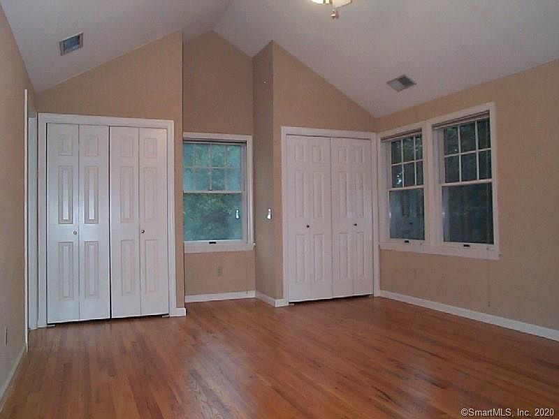 2nd image of 9 Blue Mountain Rdg Unit 9
