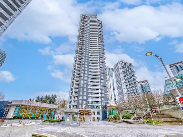 9887 Whalley Blvd #502, Surrey, BC V3T 0P4