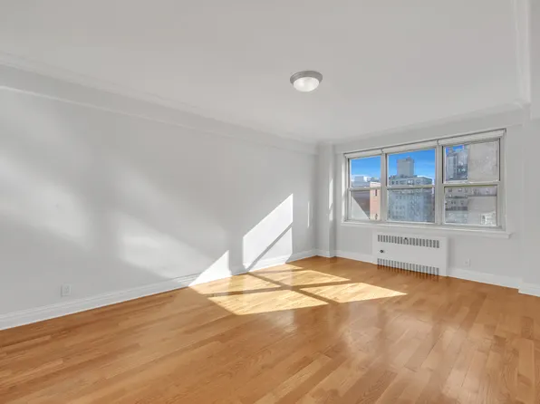 41 Park Avenue image 6 of 9