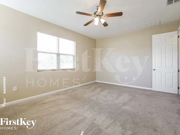 217 Alford Dr — Photo 7