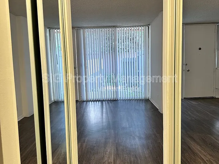 Oakland Summit — Photo 15