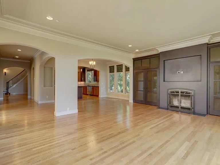 10925 SE Lake Rd — Photo 7