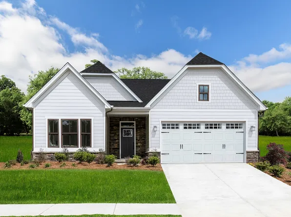 1938 Wildflower Rd, Fairborn, OH 45324