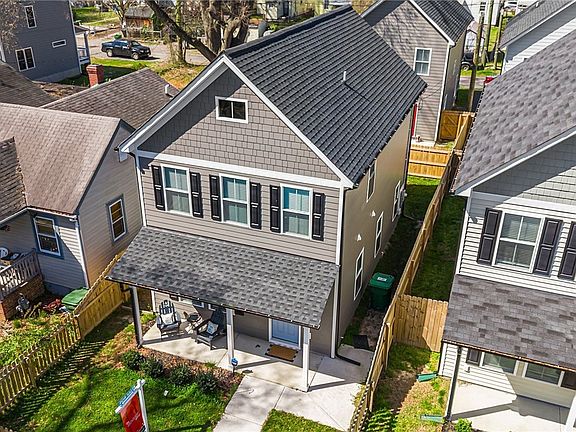 3rd image of 3114 Groveland Ave