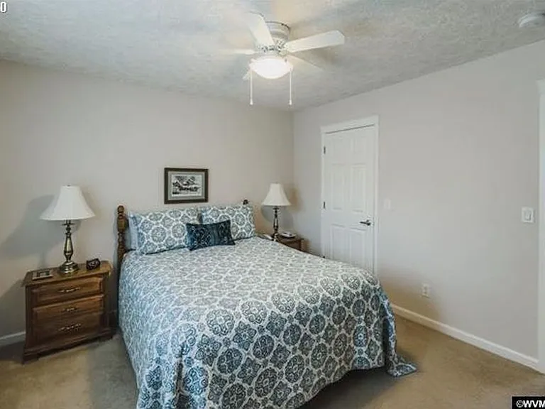 1096 Fuji Ln — Photo 14
