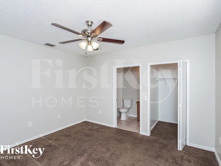 113 Marsh St — Photo 7