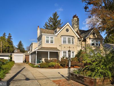 3115 W Queen Ln, Philadelphia, PA, 19129