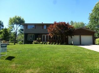 2437 Euel St, Decatur, IL 62521