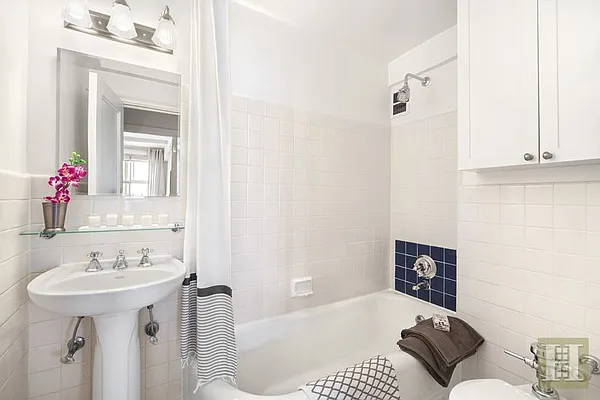 Sold by Halstead Real Estate | media 19