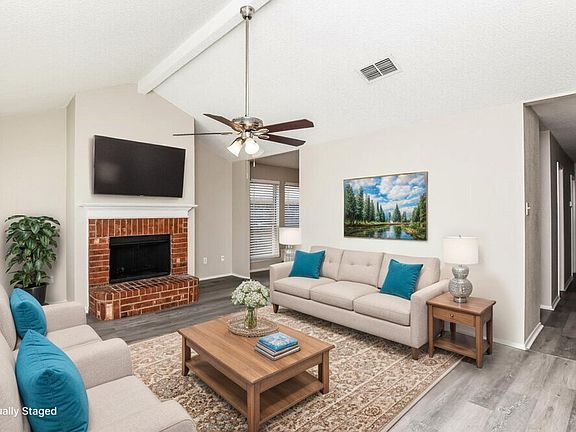 4th image of 2428 Ensenada Ln