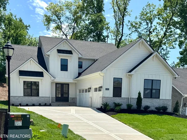 117 Reverence Run Ln, Knoxville, TN 37934