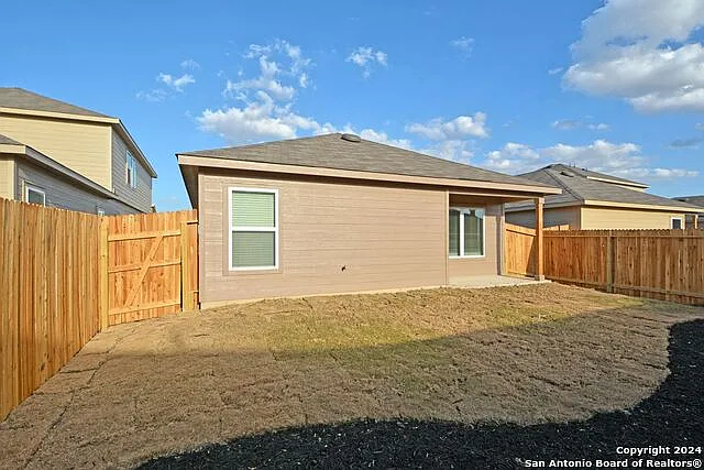 1136 Whitneyway Ln — Photo 28