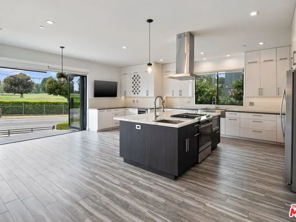 12730 Montana Ave, Los Angeles, CA 90049